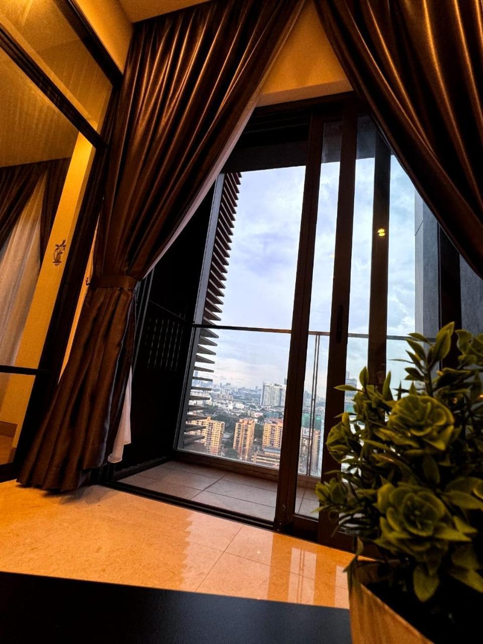 Lucantia Serviced Suites 吉隆坡 外观 照片